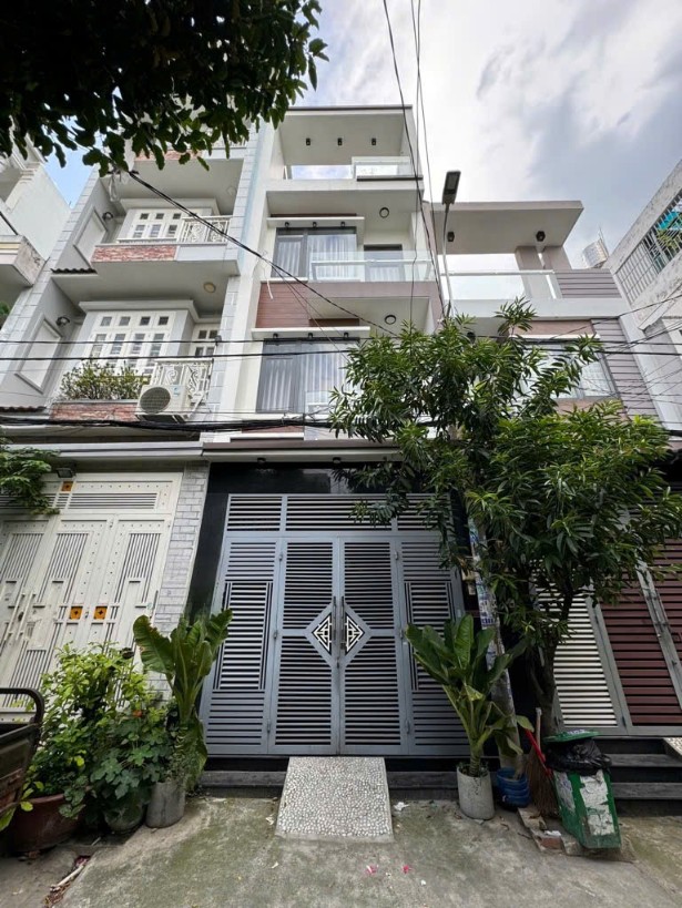 Bán nhà 4 tầng Bình Tân 56m² giá 6.65 tỷ - Nội thất đỉnh cao, sẵn sàng vào ở!