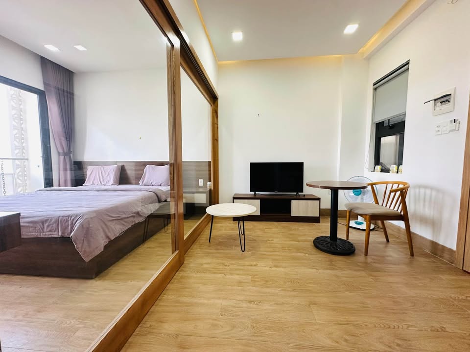 Căn hộ cho thuê đường Nguyễn Đức Thuận, quận Ngũ Hành Sơn 1 phòng ngủ - Full nội thất hiện đại!