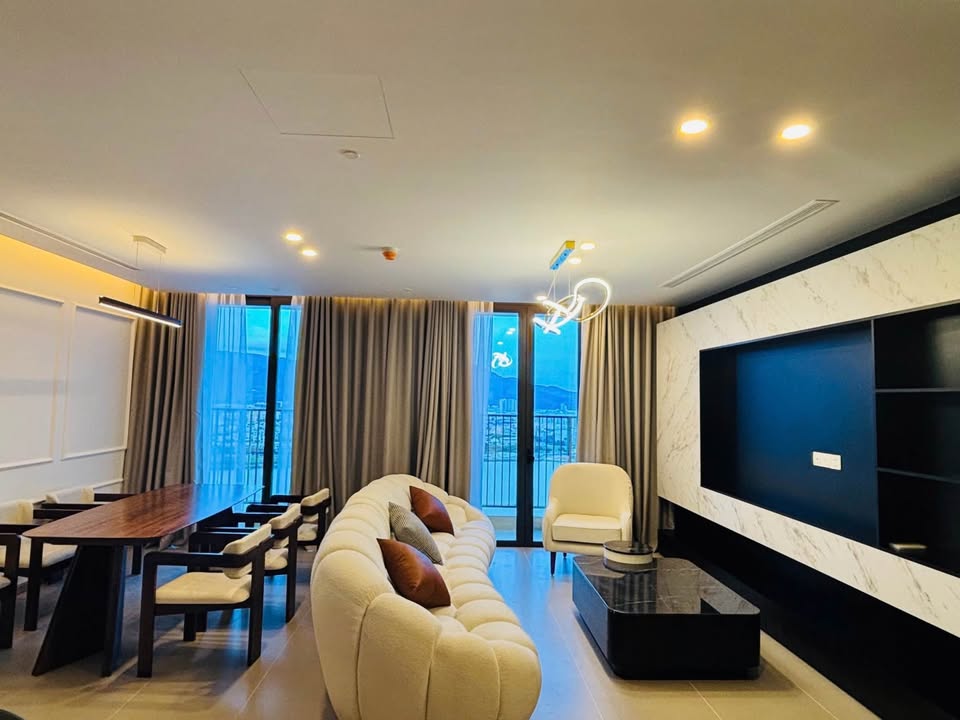 Căn hộ Sam Tower Đà Nẵng 85m² giá 33 triệu - View sông Hàn tuyệt đẹp!