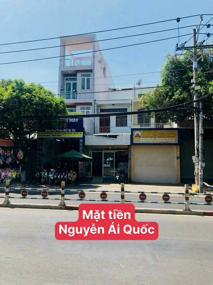 Nhà 2 mặt tiền đường Nguyễn Ái Quốc 109m² giá 9.95 tỷ - Đầu tư lý tưởng!