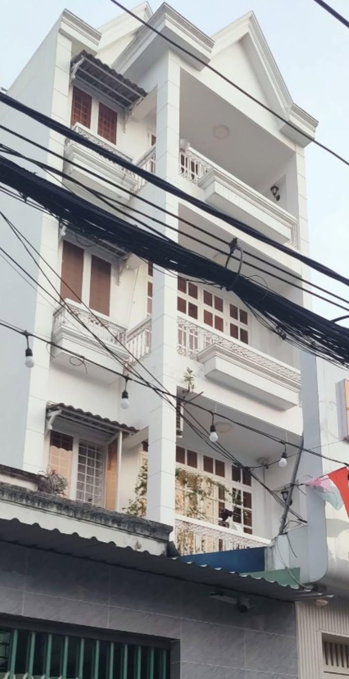 Nhà phố Gò Vấp 77m² giá 9.3 tỷ - Hẻm xe hơi rộng rãi, kinh doanh đắc địa!