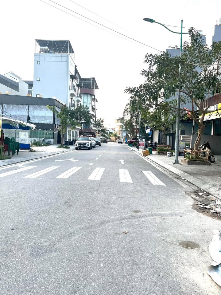 Đất nền kinh doanh Khu 8, Phường Quang Trung, 105m² - Vị trí đắc địa, tiềm năng sinh lời cao!