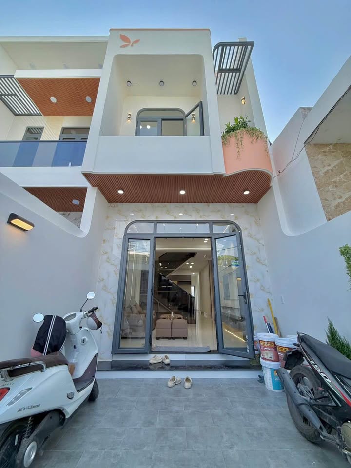 Nhà mới P5, TP Mỹ Tho 86m² giá 2.68 tỷ - Đón Tết ngay!