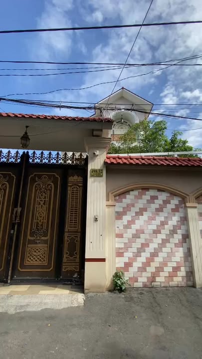 Biệt thự sân rộng Lê Quang Định, Bình Thạnh 268m² giá 37 tỷ - Kiểu cổ điển sang trọng!