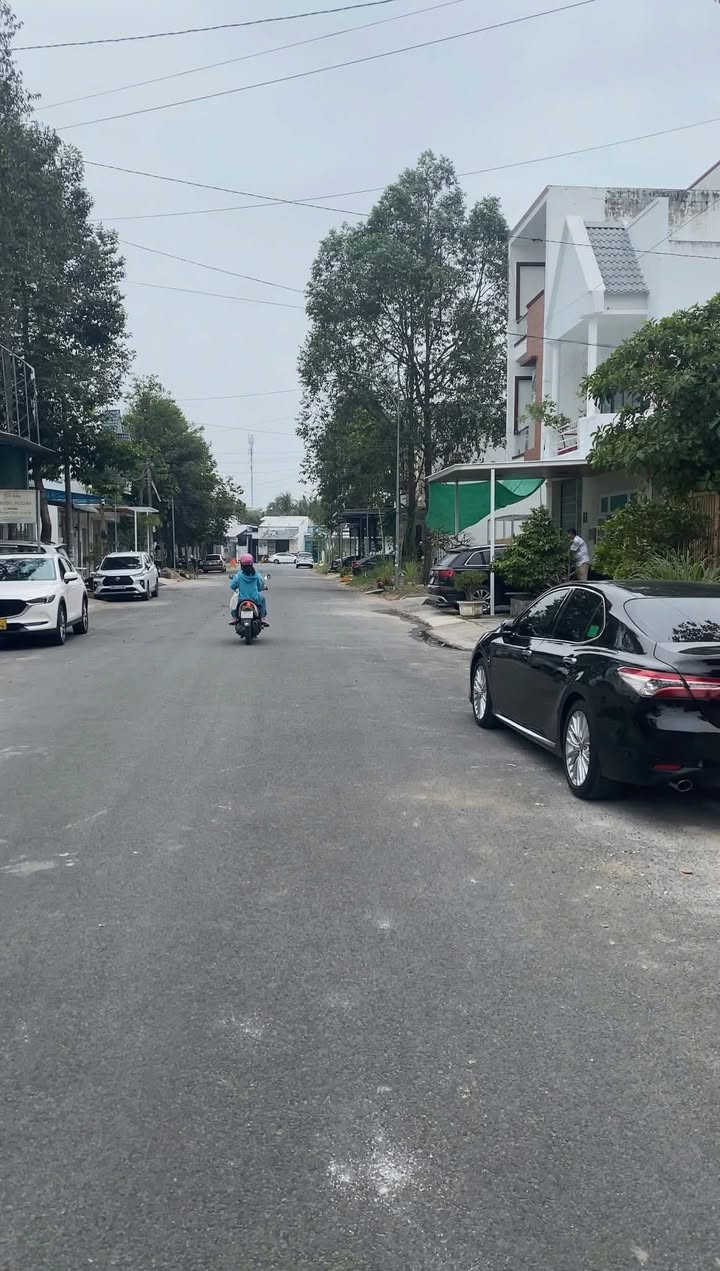 Nhà riêng KDC Hồng Loan, Long Xuyên 80m² giá 3.6 tỷ - Đầu tư sinh lời ngay!