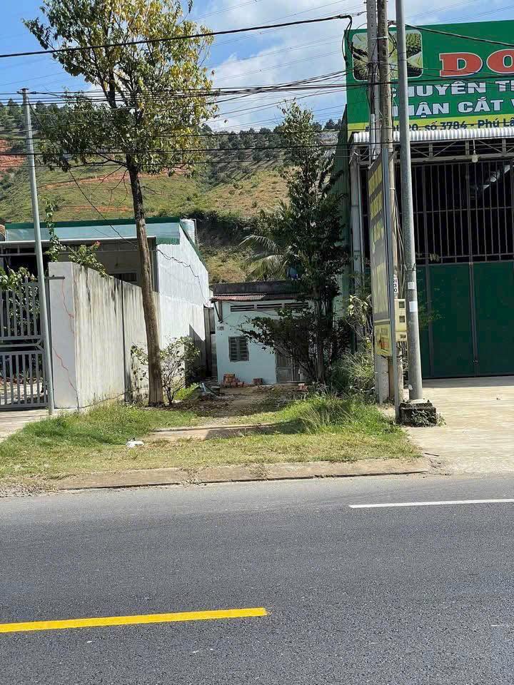 Đất mặt tiền Quốc Lộ 20, xã Phú Sơn, 250m² giá 1.75 tỷ - Đang cần bán gấp!