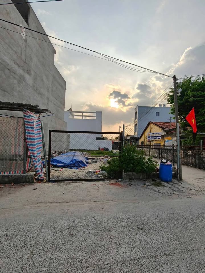 Đất 2 mặt tiền hẻm 8m đường Tô Ký, Thới Tam Thôn 100m² giá 4.8 tỷ - Cơ hội đầu tư hiếm có!