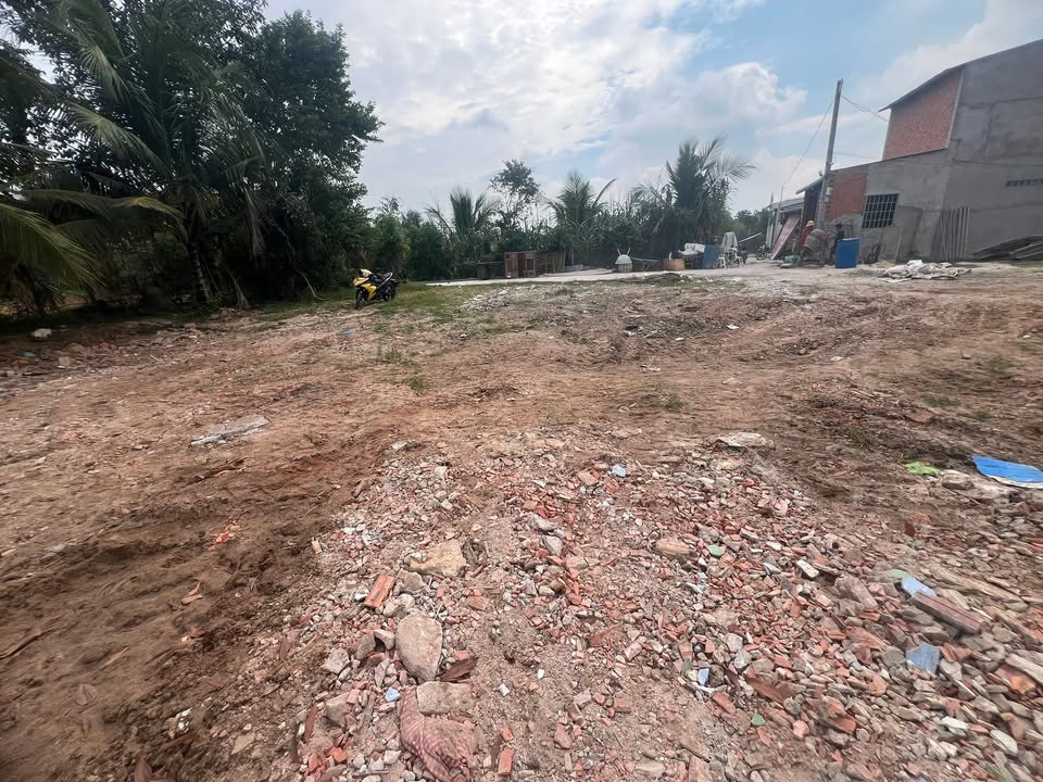 Đất thổ cư phường Long Hoa, Hòa Thành, Tây Ninh 125m² giá 450 triệu - Cơ hội đầu tư hấp dẫn!