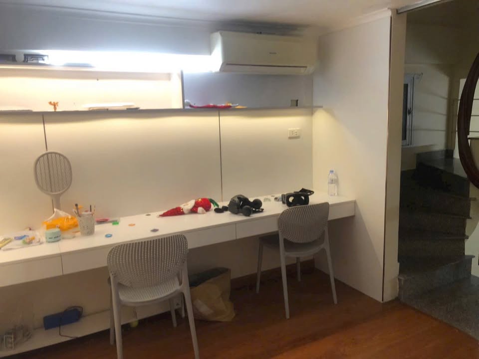 Nhà 3 tầng phường Bạch Đằng Hạ Long 30m² giá 3 tỷ - Vị trí đắc địa gần chợ và Vincom!