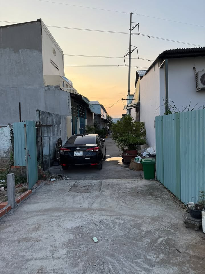 Đất nền Hẻm 11 An Khánh 70m² giá 2.1 tỷ - Thích hợp xây nhà ở lâu dài!