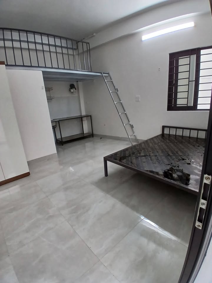 Phòng cho thuê tại Dương Nội, Hà Đông 30m² - Giá chỉ 3.2 triệu/tháng, đầy đủ tiện nghi!