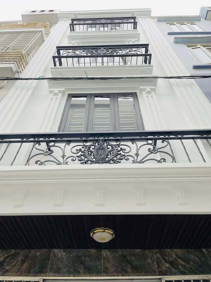 Bán nhà 4 tầng Đà Nẵng, Hải An, Hải Phòng 45m² - Giá 3.95 tỷ, sổ đỏ chính chủ!