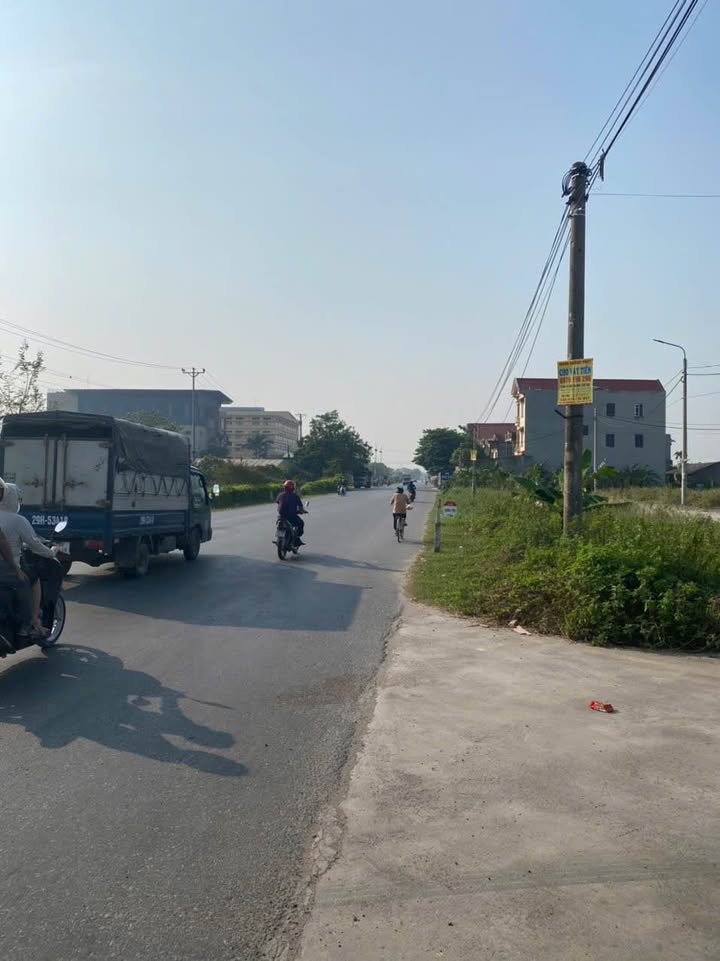 Đất nền Kim Động Hưng Yên 100m² giá 3 tỷ - Tiềm năng đầu tư lớn!