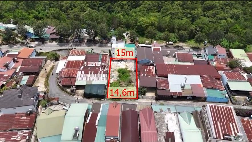 Bán đất Xô Viết Nghệ Tĩnh Đà Lạt 500m² giá 15,6 tỷ - Vị trí đắc địa gần chợ và trường học!