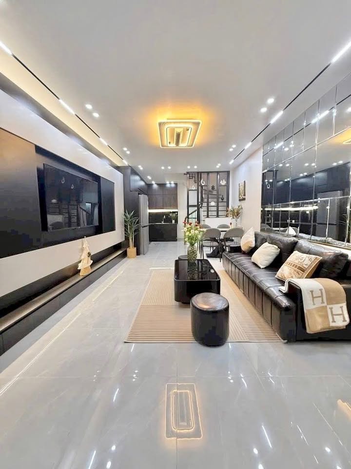 Nhà phố Thượng Đình, Thanh Xuân 35m² giá 10 tỷ - Nhà mới đẹp, ngõ rộng thoáng!