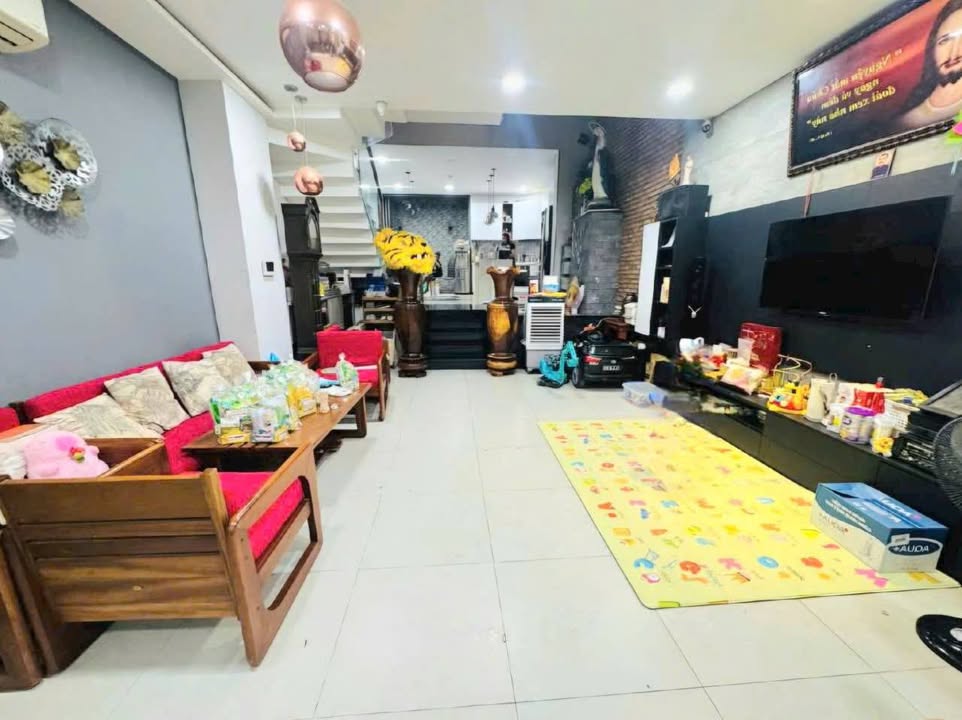 Nhà phố mặt tiền đường Tên Lửa quận Bình Tân 90m² giá 11.7 tỷ - Đầu tư sinh lời ngay!