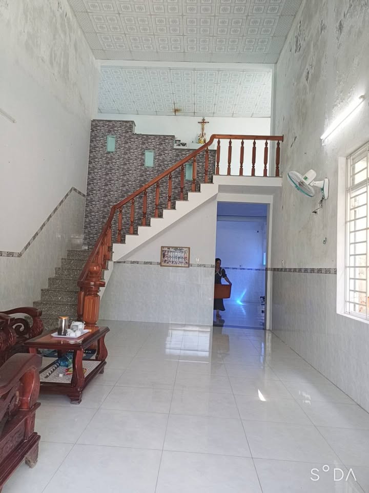 Nhà riêng Thôn Nhân Ân, Phước Thuận 218m² giá 1.55 tỷ - View sông thoáng mát, sẵn sàng vào ở!