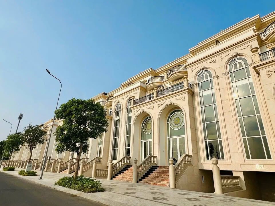 Townhouse Sunlake Vạn Phúc 253m² giá 70 tỷ - View sông Sài Gòn tuyệt đẹp!