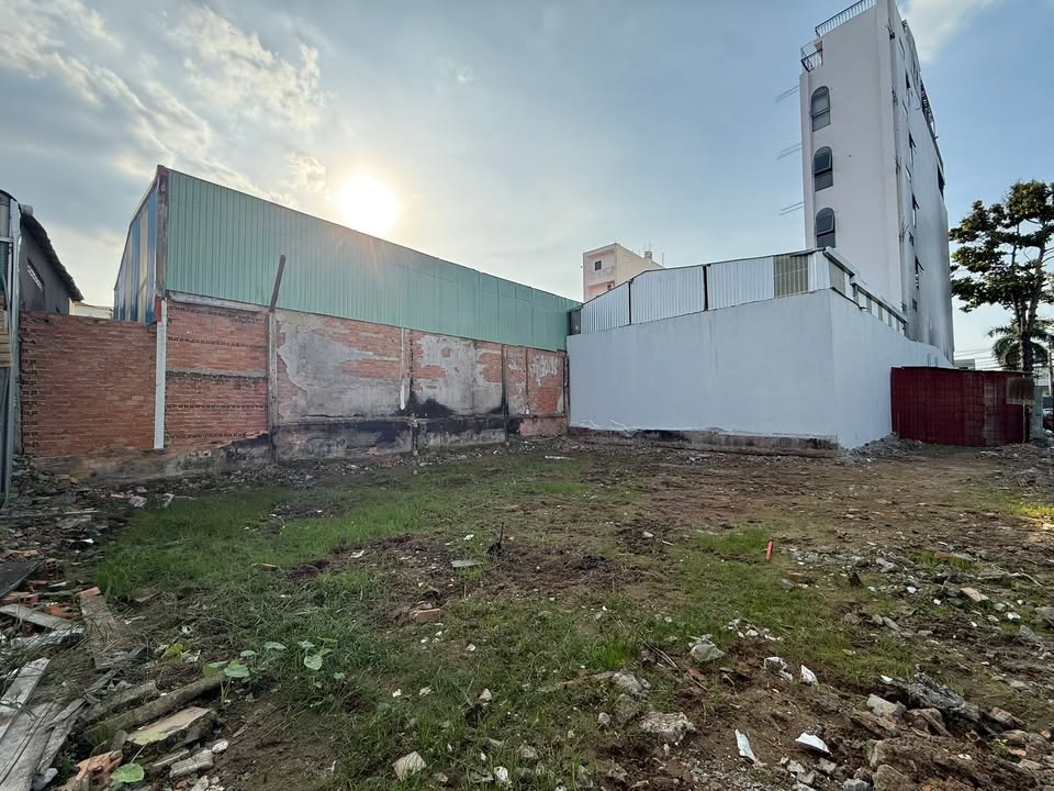 Cho thuê mặt bằng mặt tiền đường 3/2 Cần Thơ 225m² - Không gian rộng rãi, tiện lợi kinh doanh!