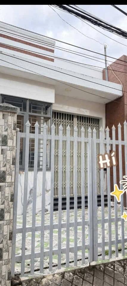 Nhà phố 943 Mỹ Hòa, Long Xuyên 100m² giá 1.45 tỷ - Không gian lý tưởng cho gia đình!