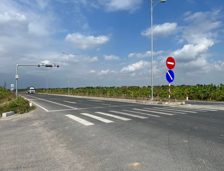 Đất phân lô Minh Châu, Yên Mỹ 130m² giá 3.9 tỷ - Cơ hội đầu tư tuyệt vời!