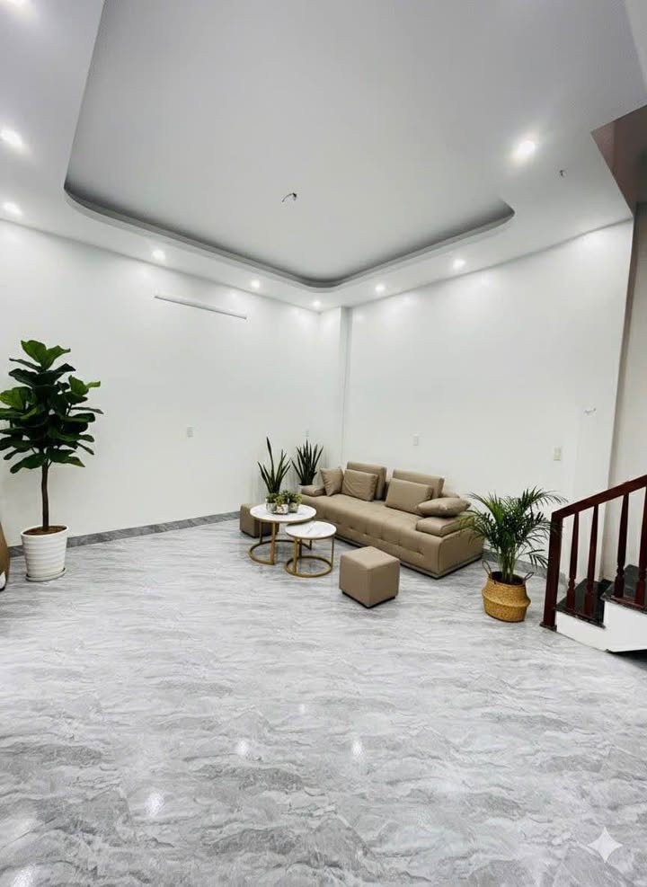 Nhà 3 tầng Phú Khánh Thái Bình 40m² giá 16xx triệu - Phong cách hiện đại trẻ trung