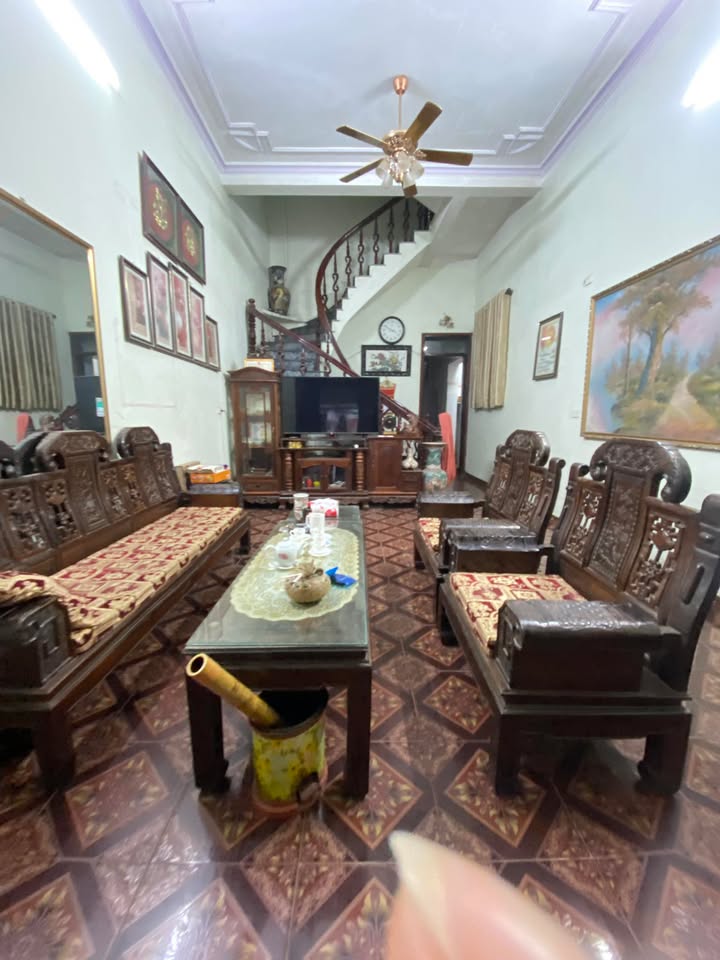 Nhà mặt đường An Dương Vương, Hòa Bình 68m² giá 1 tỷ - Kinh doanh thuận lợi!