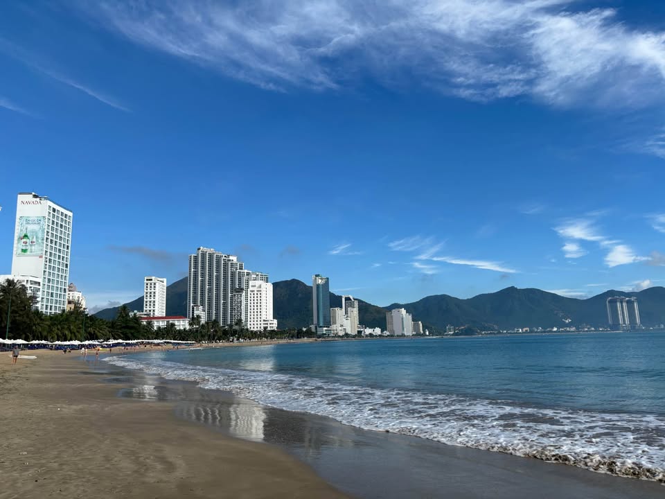 Đất biệt thự mặt đường Triệu Quang Phục Nha Trang 300m² giá 15.75 tỷ - Cơ hội đầu tư lý tưởng!