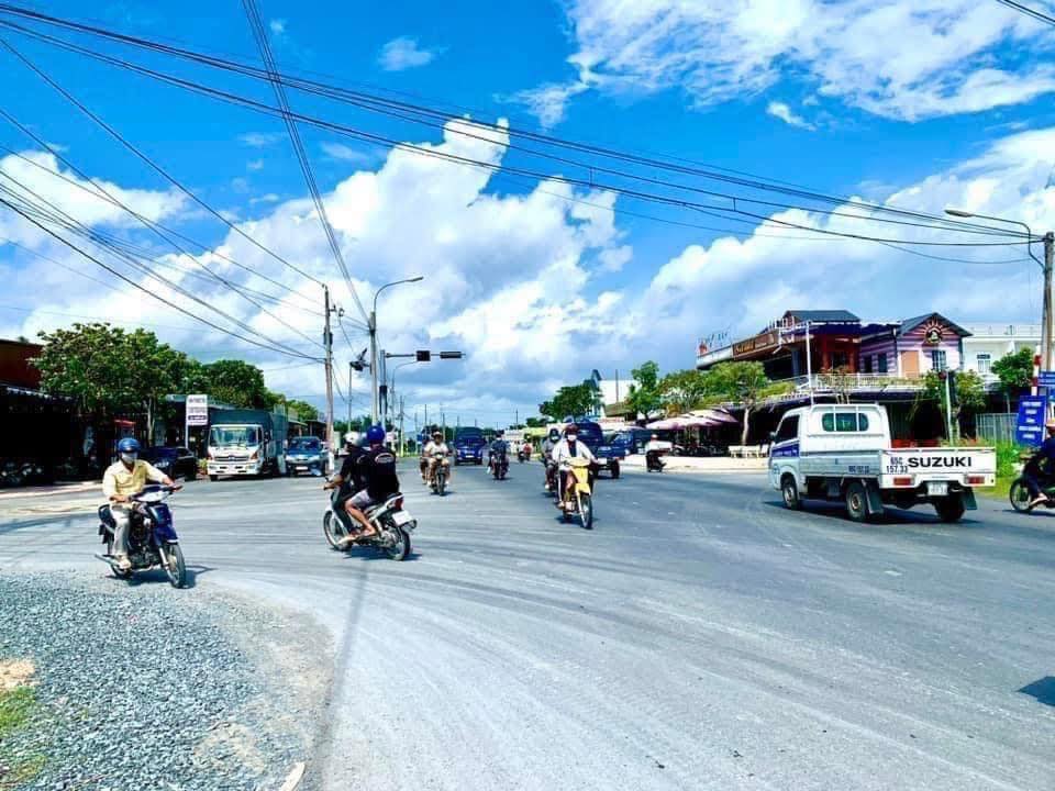 Nhà cấp 4 mặt tiền đường Nguyễn Trọng Quyền, Thốt Nốt, 178.2m² - Đầu tư sinh lời ngay!