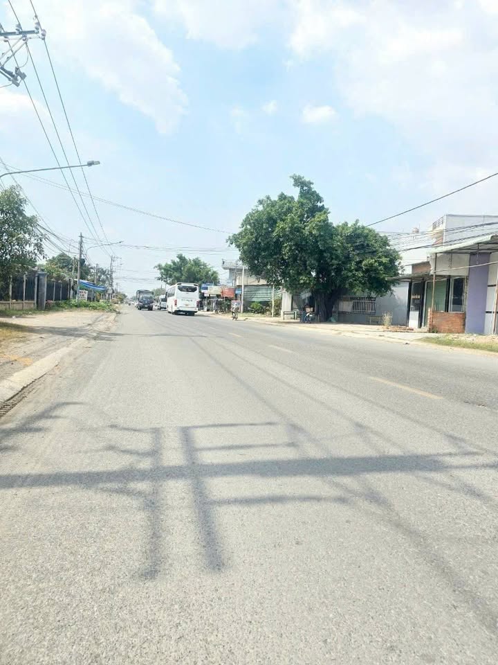 Đất thổ cư mặt tiền Quốc Lộ N2, 132m² giá 2.5 tỷ - Cơ hội đầu tư hấp dẫn!