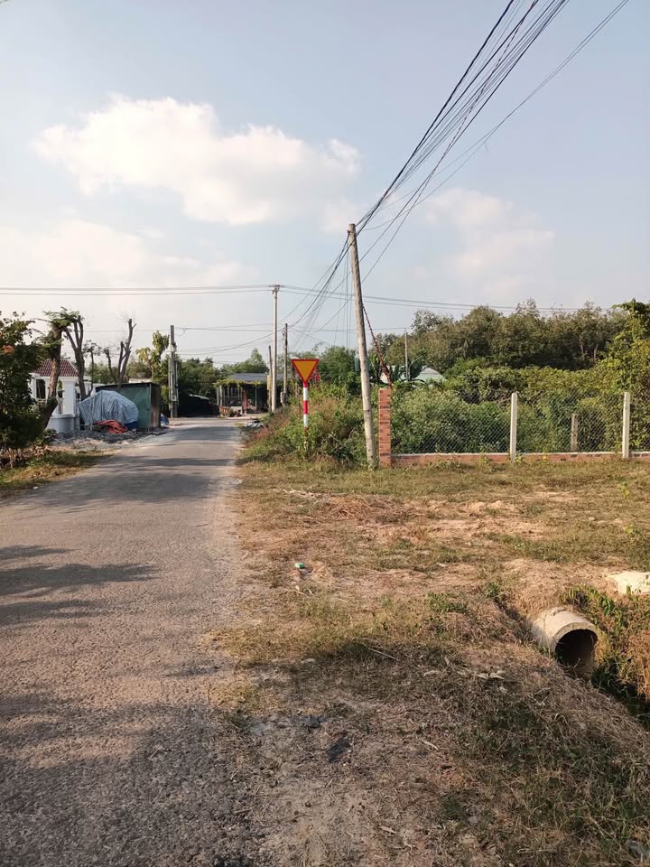 Đất nền Bến Cầu Tây Ninh 500m² giá thỏa thuận - Vị trí đắc địa, sổ hồng riêng!