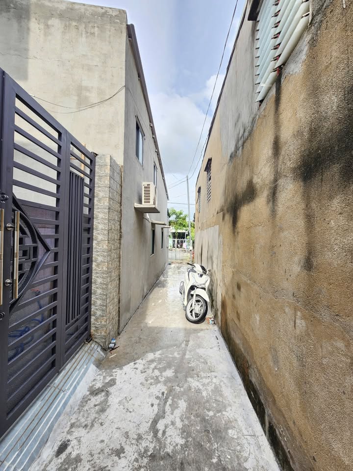 Nhà phố Dĩ An 60.8m² giá 2.7 tỷ - Chính chủ bán gấp!