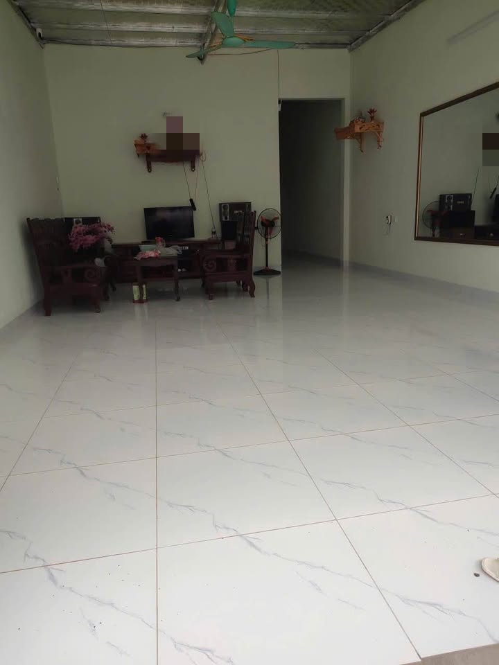 Nhà cấp 4 Quảng Đức, Quảng Xương 100m² giá 900 triệu - Sẵn sàng vào ở ngay!