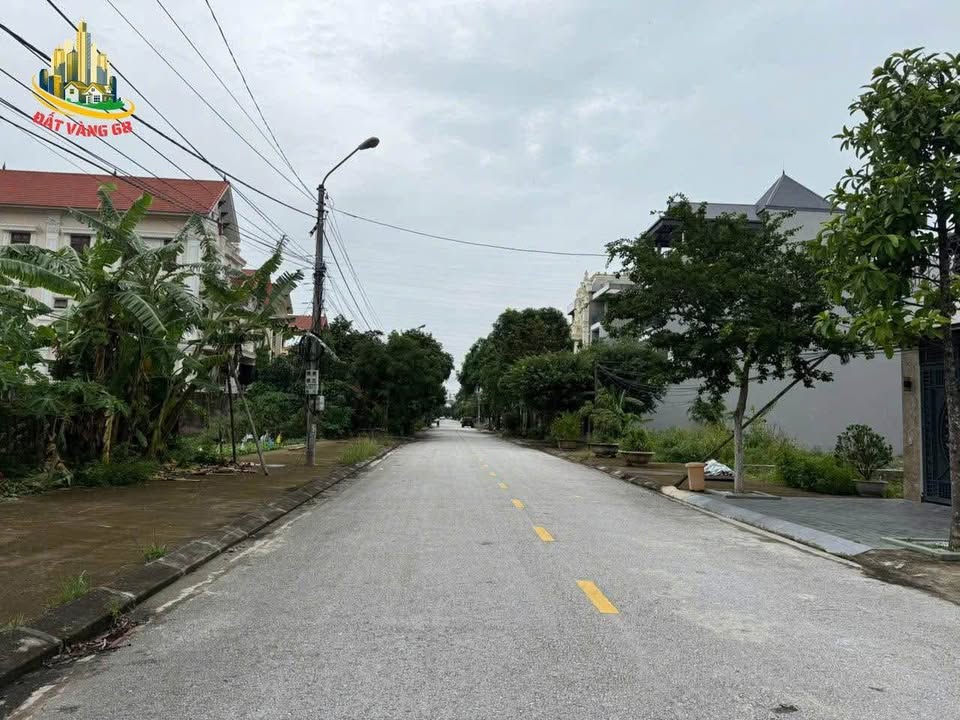 Bán đất mặt đường Hoàng Quốc Việt, huyện Hoa Lư, 774m² giá 13 tỷ - Cơ hội đầu tư sinh lời!