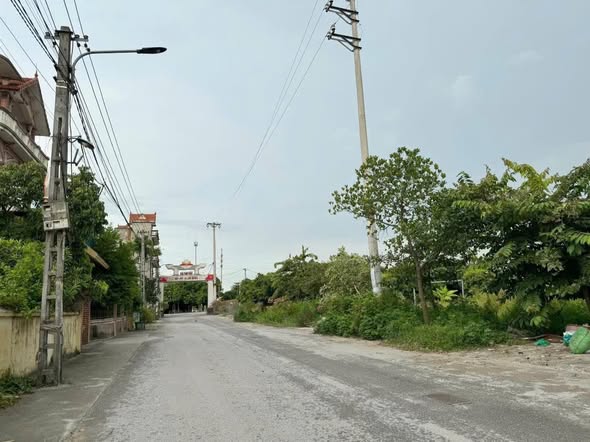 Đất nền Tân Dân, Khoái Châu 200m² - Chính chủ bán gấp, vị trí đẹp!