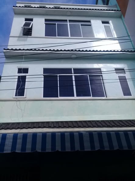 Nhà cho thuê 30m² tại Diên Hồng, Bình Thạnh - Tiện nghi đầy đủ, giá chỉ 13 triệu/tháng!