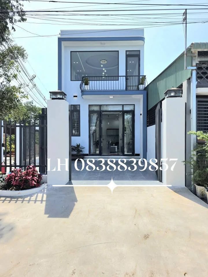 Nhà Ở Độc Lập Đường Trần Phú Hòa Thành 120m² giá 1.95 tỷ - Vị trí kinh doanh đắc địa!