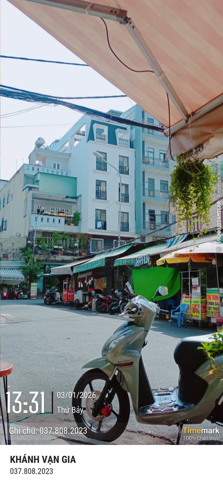 Căn hộ dịch vụ 108m² Phú Mỹ Hưng giá 12 tỷ - Dòng tiền ổn định 360 triệu/tháng!