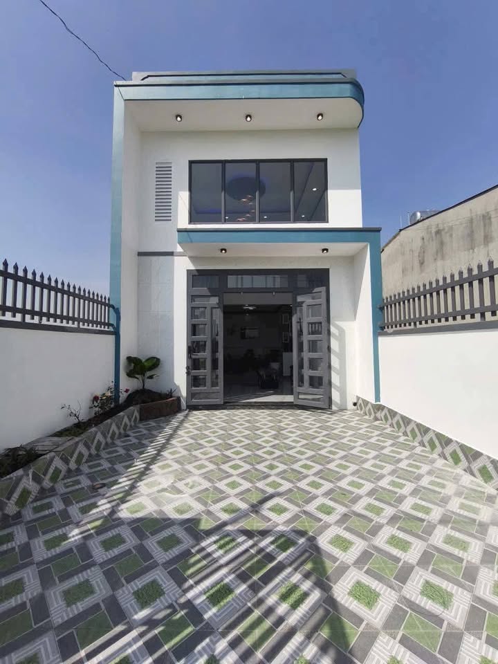 Nhà mới 100% tại Mỹ Hạnh, Đức Hoà, Long An 120m² giá 2.25 tỷ - Hướng Đông mát mẻ!
