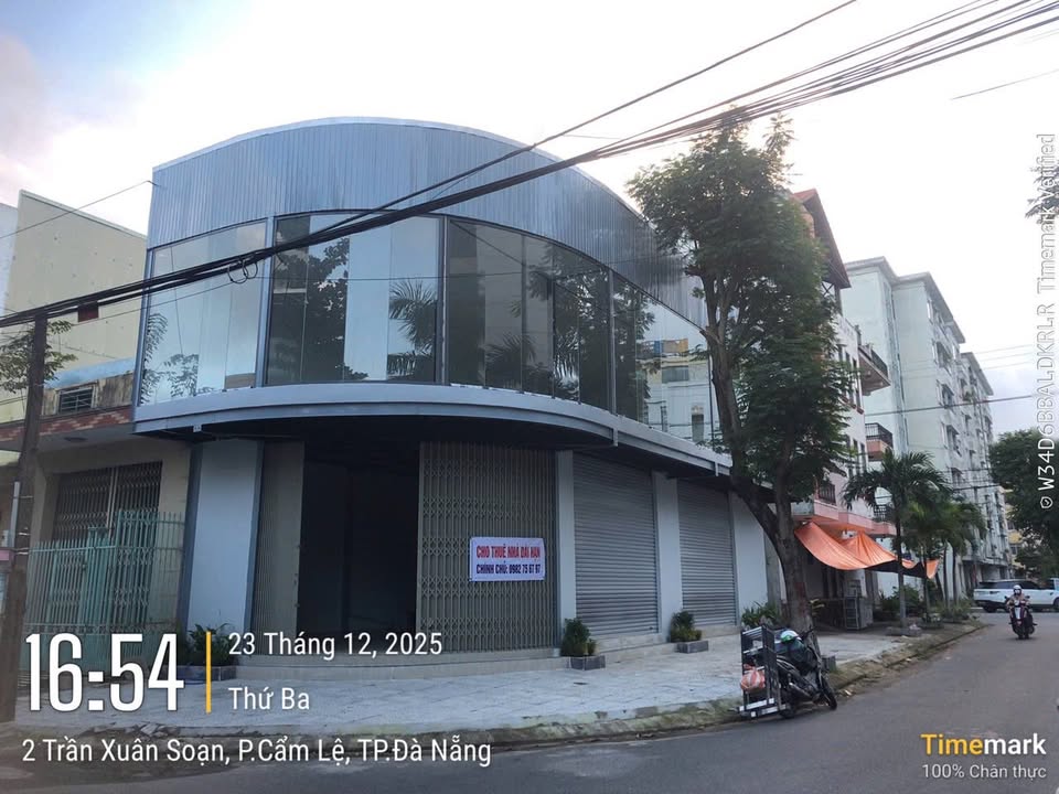 Nhà cho thuê mở văn phòng tại Đà Nẵng 220m² - Vị trí đắc địa, an ninh tốt!