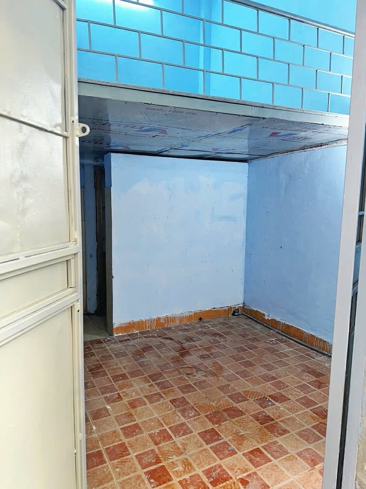 Phòng cho thuê Ngõ 42 Triều Khúc 20m² giá 2.9 triệu - Không chung chủ, thoải mái sinh hoạt!