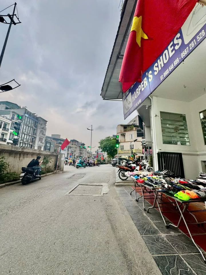 Nhà riêng Âu Cơ Tây Hồ 62m² giá 13 tỷ - Móng 6 tầng chờ xây