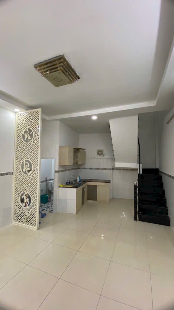 Nhà riêng hẻm 1, Cách Mạng Tháng 8, Quận 3, 31m² giá 3,8 tỷ - Chính chủ thương lượng!