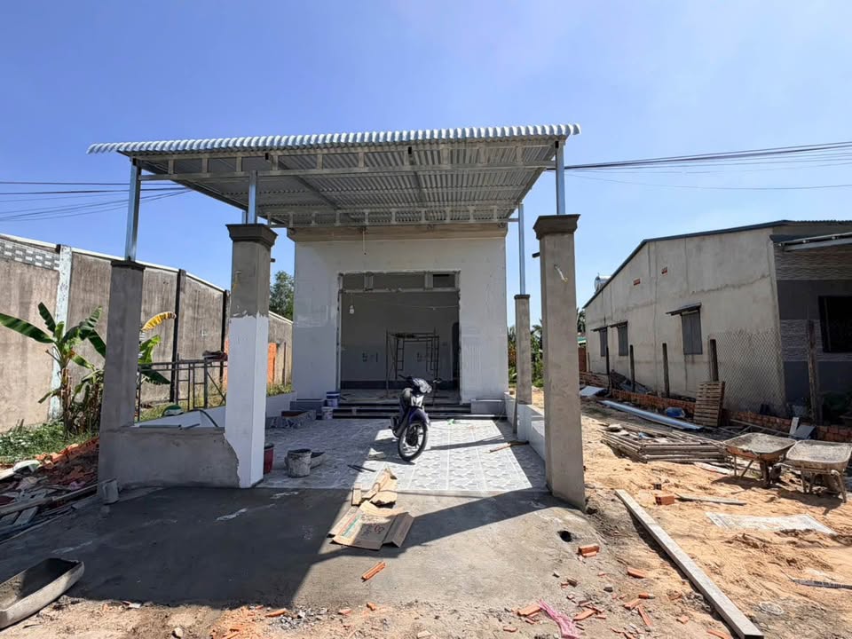 Nhà mới xây 100m² tại Thanh Phước, Gò Dầu chỉ 890 triệu - Sẵn sàng ở ngay!