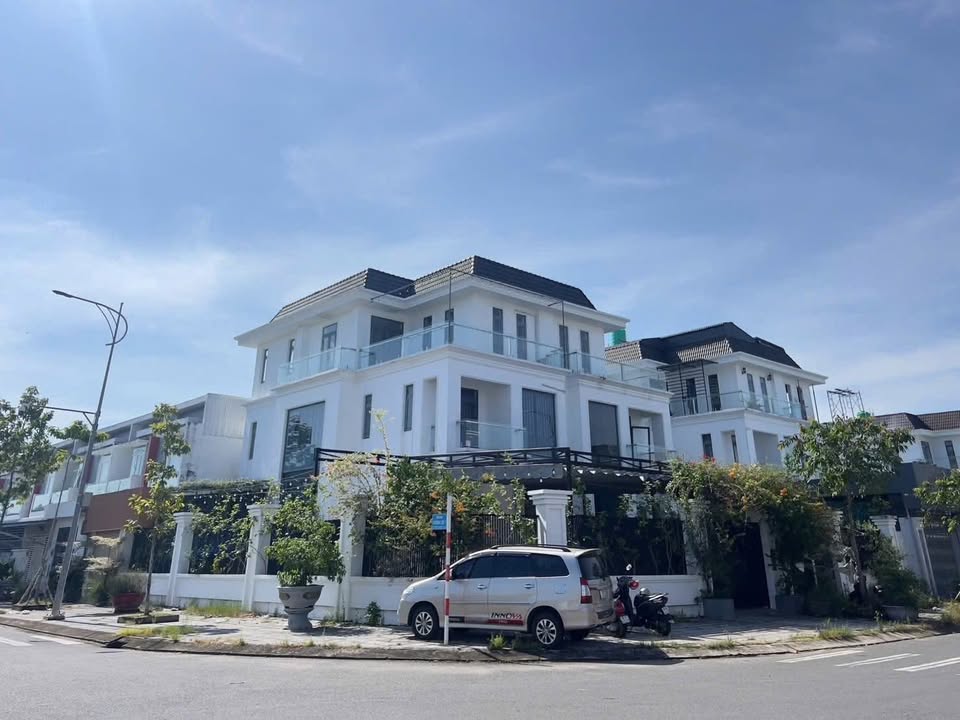 Biệt thự lô góc KDT Tây Bắc Rạch Giá 312m² giá 30 triệu - Kinh doanh đa ngành nghề!