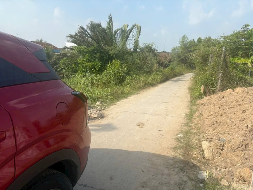 Đất nền kênh Thanh Hà, Bến Lức 350m² giá 2.2 tỷ - Sổ hồng chính chủ