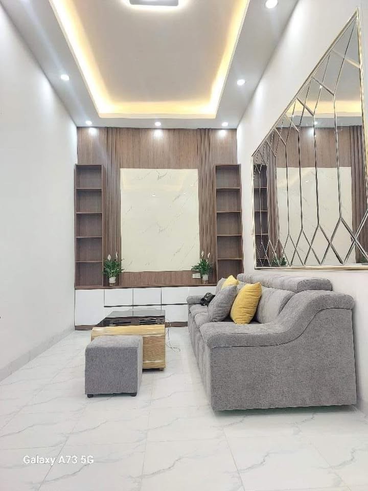 Nhà riêng Bạch Mai 30m² giá 3.15 tỷ - Sẵn sàng dọn vào ở ngay!