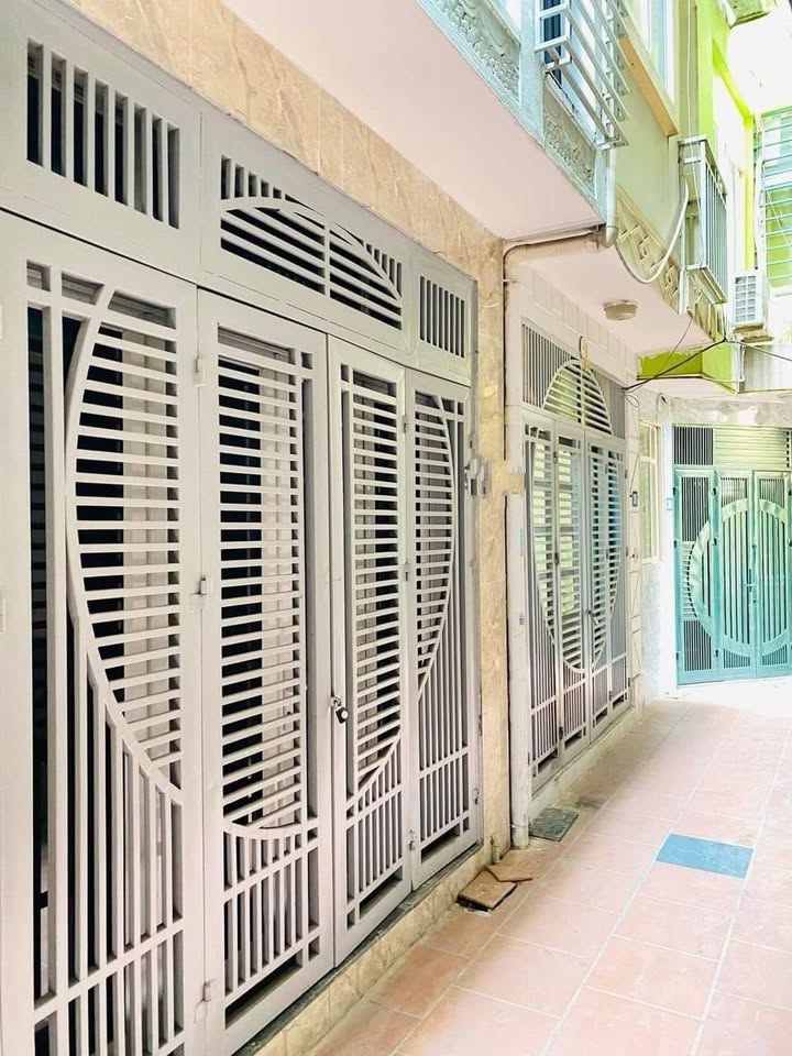 Nhà Định Công Thượng 29m² giá 3.65 tỷ - Sẵn sàng ở ngay với thiết kế 4 tầng!