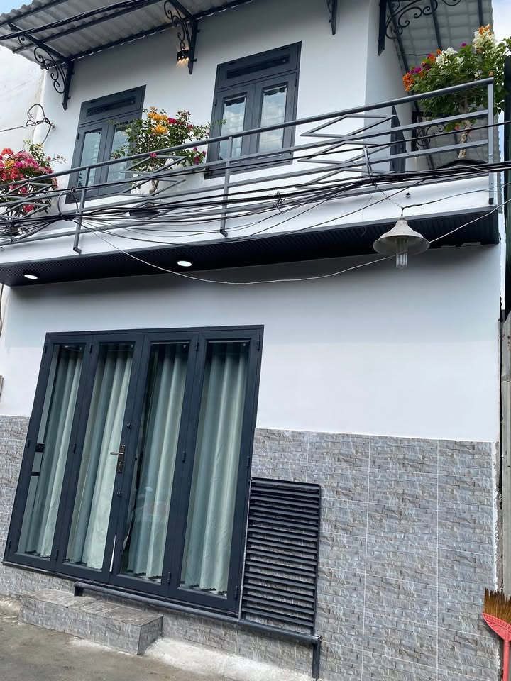 Nhà hẻm xe hơi đường Tô Ký, quận 12, diện tích 55m² - Giá chỉ 1.59 tỷ, cơ hội đầu tư tuyệt vời!