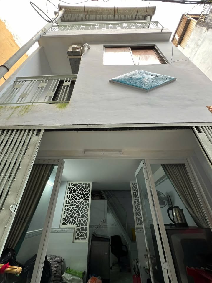 Nhà hẻm 166 Phạm Phú Thứ, Quận 6 - 17m² giá 2.49 tỷ - Đầu tư sinh lời ngay!